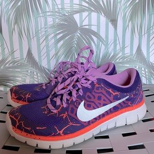 Nike training runners